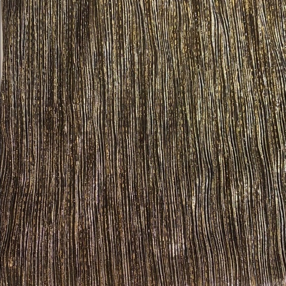 Alfani Embellished Metallic Key hole halter shirt small - Picture 2 of 7